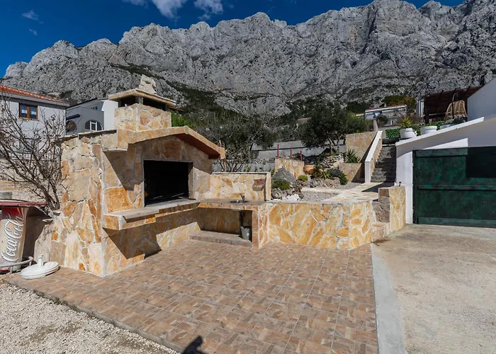 With Parking Space - 21823 Apartament *