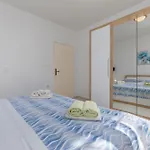 With Parking Space - 21823 Appartement *