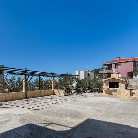 Lägenhet With Parking Space - 21823 Makarska