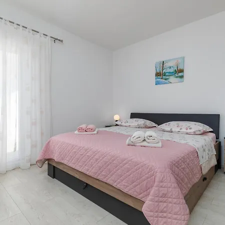 With Parking Space - 21823 Appartement Makarska