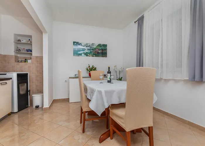 Apartment With Parking Space - 21823 *