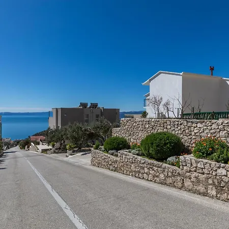 דירה With Parking Space - 21823 *